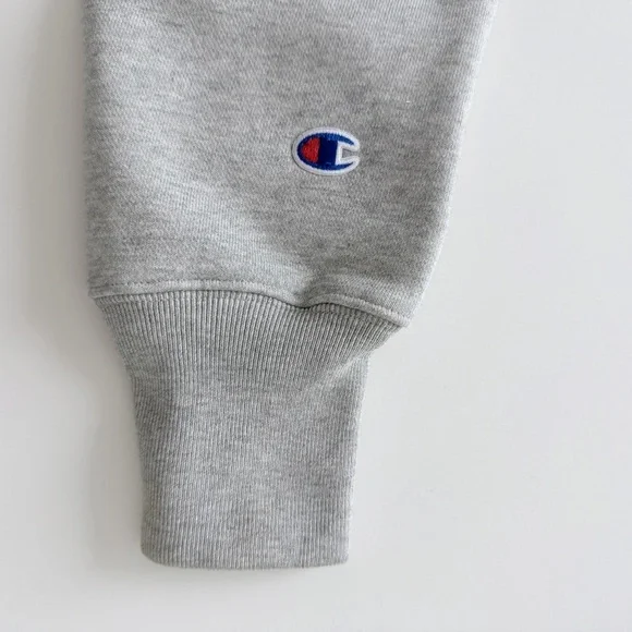 Champion Reverse Weave Cropped Sweatshirt Gray Logo Pullover Small - Picture 11 of 14
